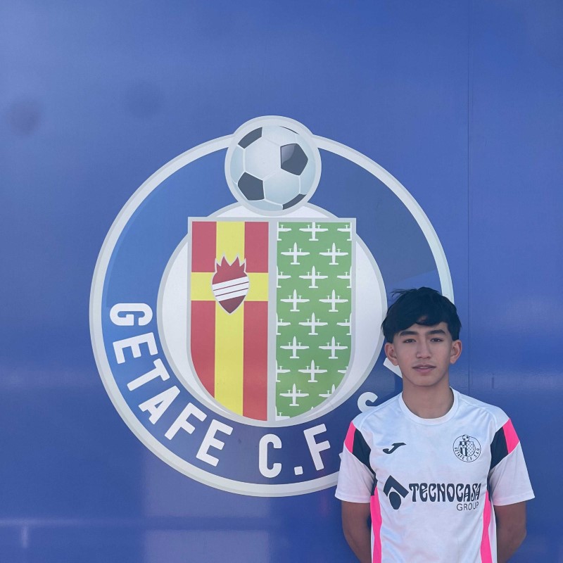saidjion-mukhtarov-u17-24