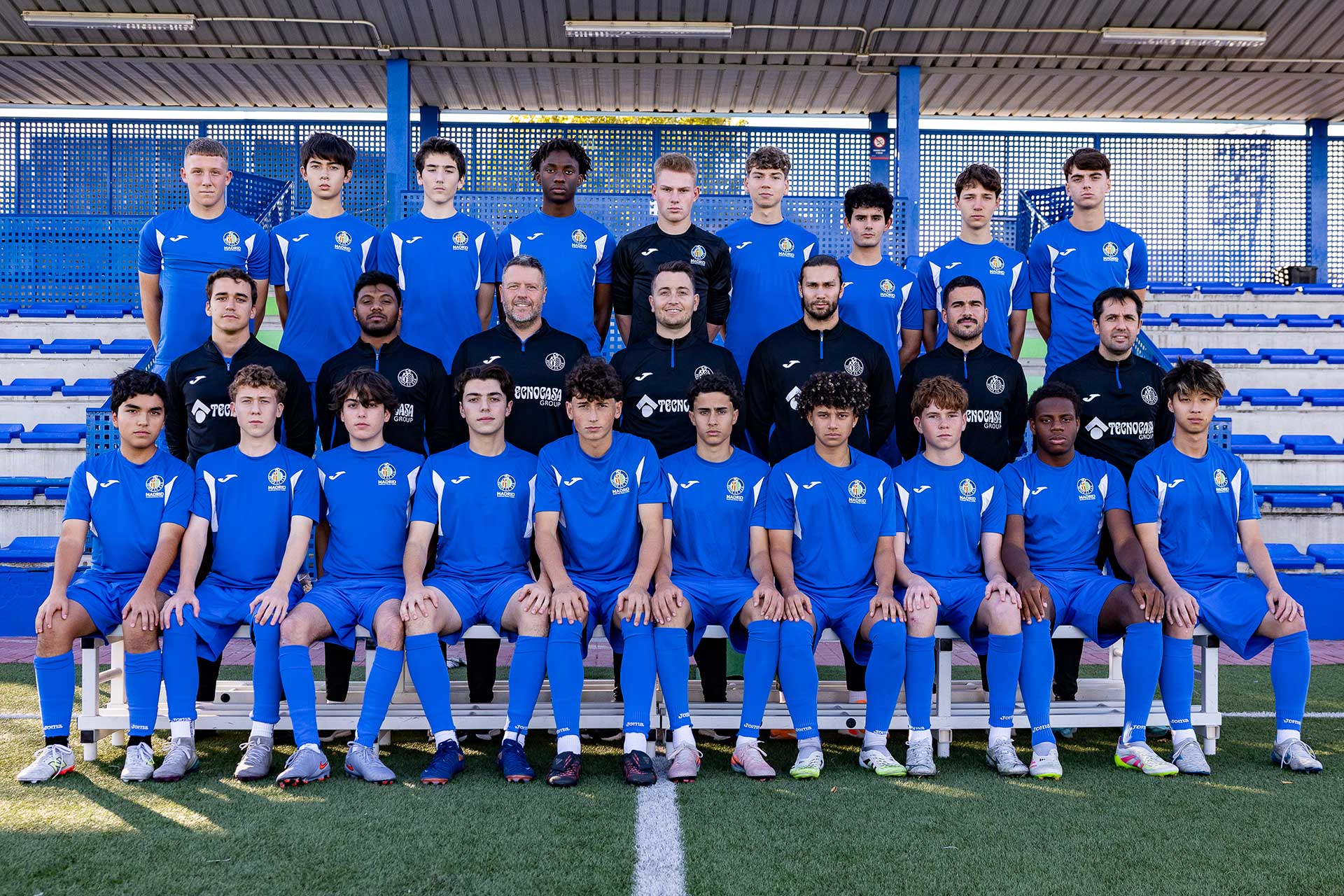 ESCUELA-INTERNACIONAL-3